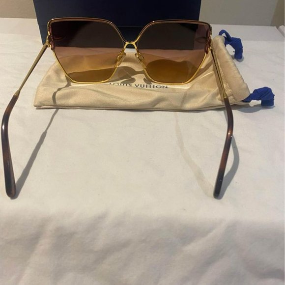 Louis Vuitton Sunglasses - Proof of purchase authentication provided - Picture 7 of 8